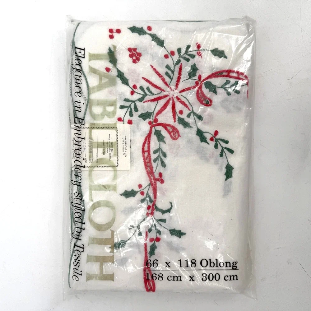 Vtg Season's Best Tablecloth 66x118 Oblong White Cotton Embroidered Holly 1427